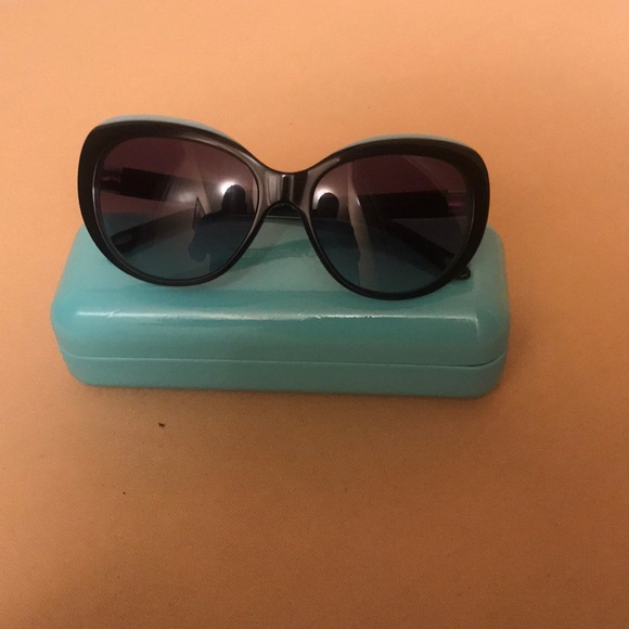 TIFFANY & CO. Women’s design sunglasses NWT - Picture 3 of 8